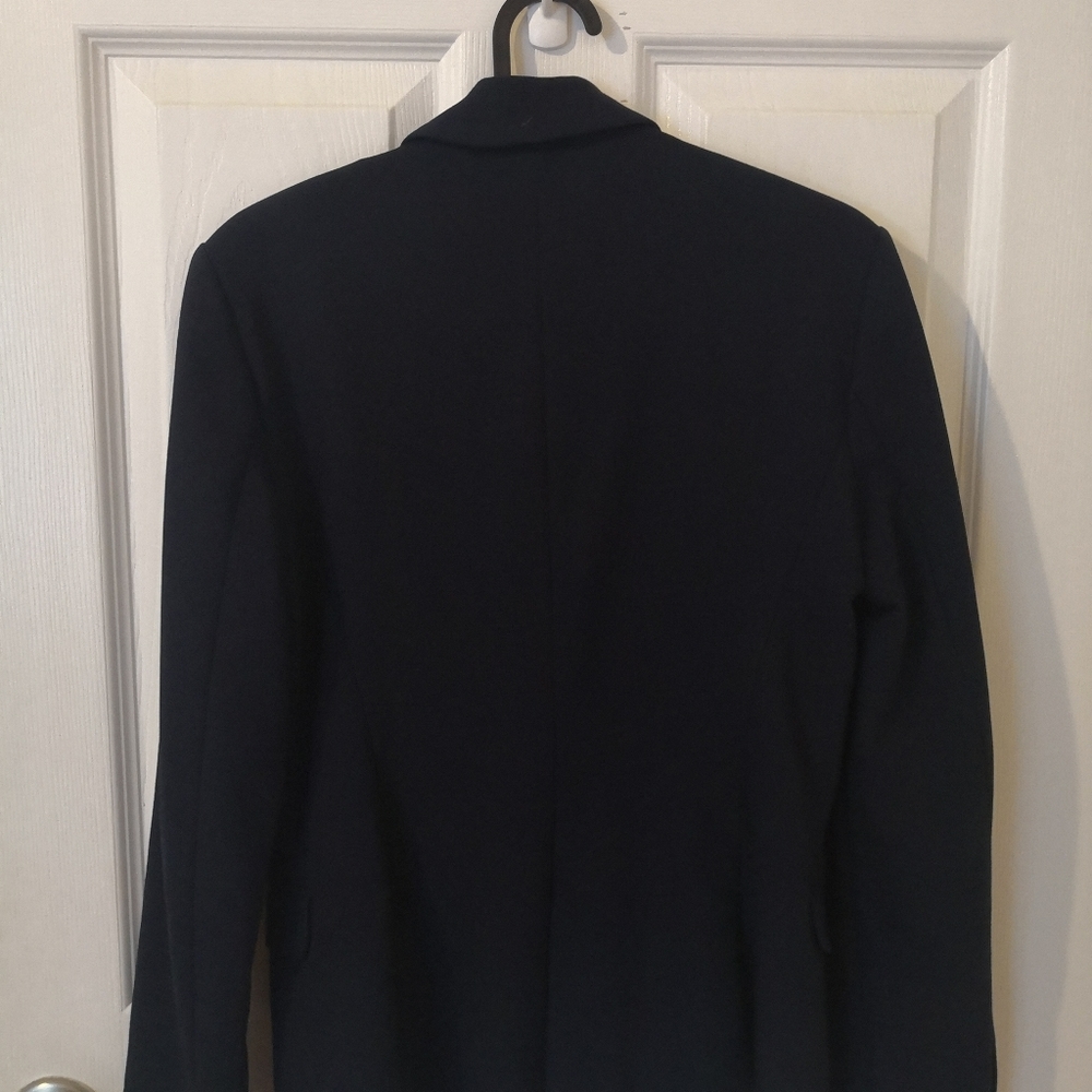 TOP SUIT - Picture 2 of 2